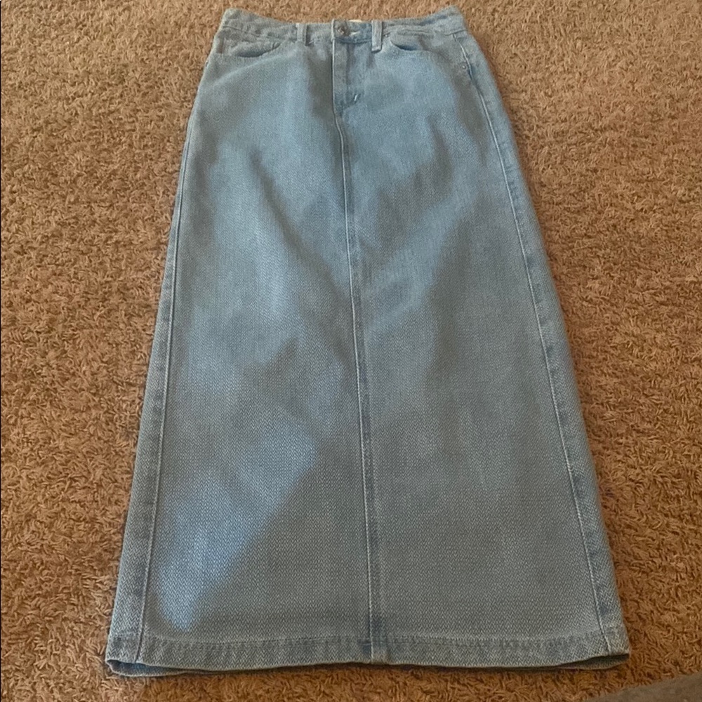 Forever 21 Blue A-line Maxi Skirt Casual